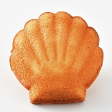 しっとり半生菓子（マドレーヌ プレーン）のサムネイル画像